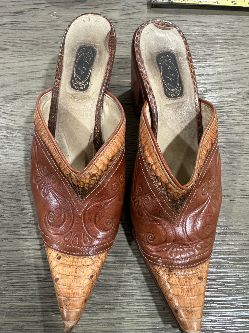 Salpy Vintage Western Snakeskin Tooled Leather Pointed Toe Mule